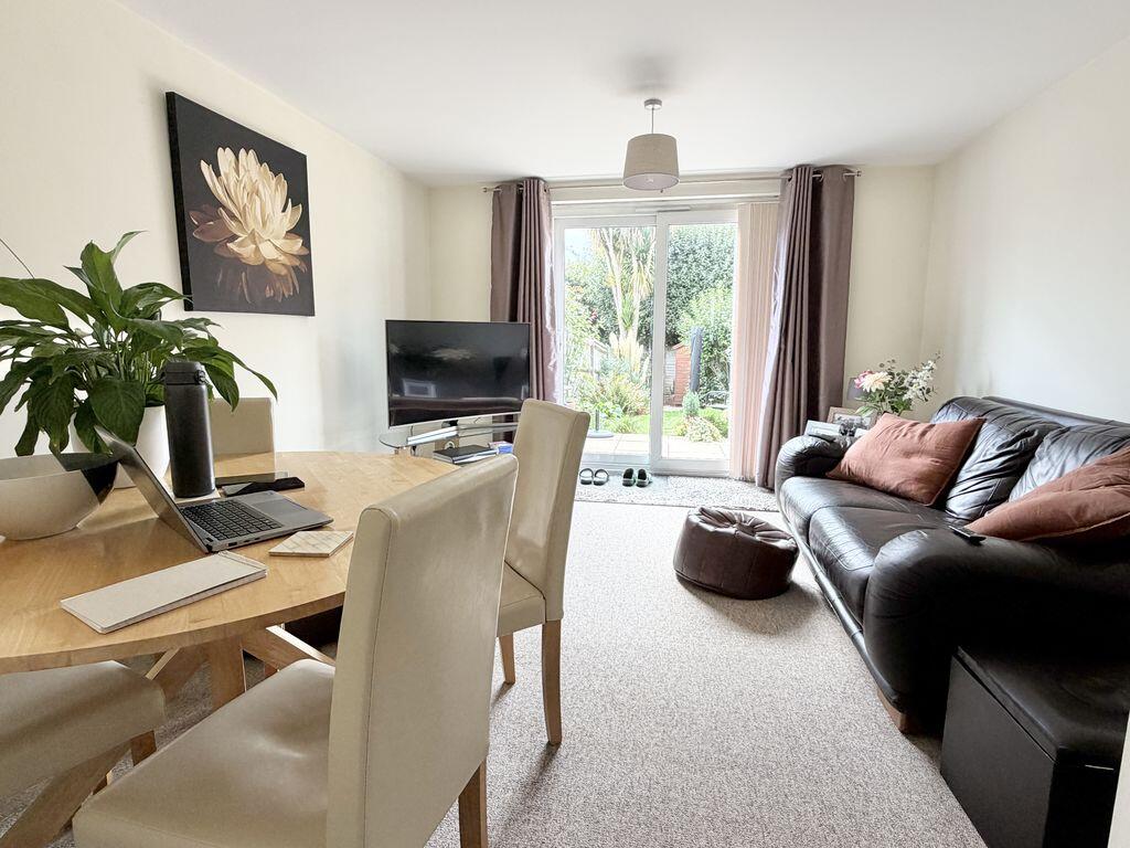 House in Eastleigh, Fair Oak and Horton Heath - View 3