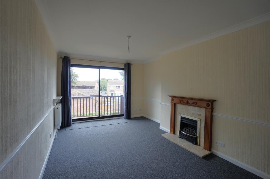Apartment in Canterbury - View 4