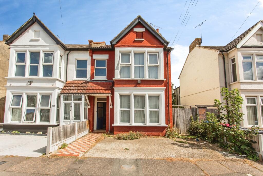Main image of property: Honiton Road, Southend-on-Sea, Essex, SS1