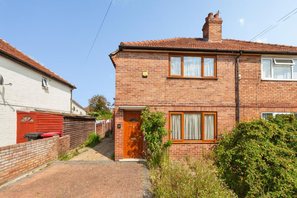Main image of property: York Avenue, Slough, SL1