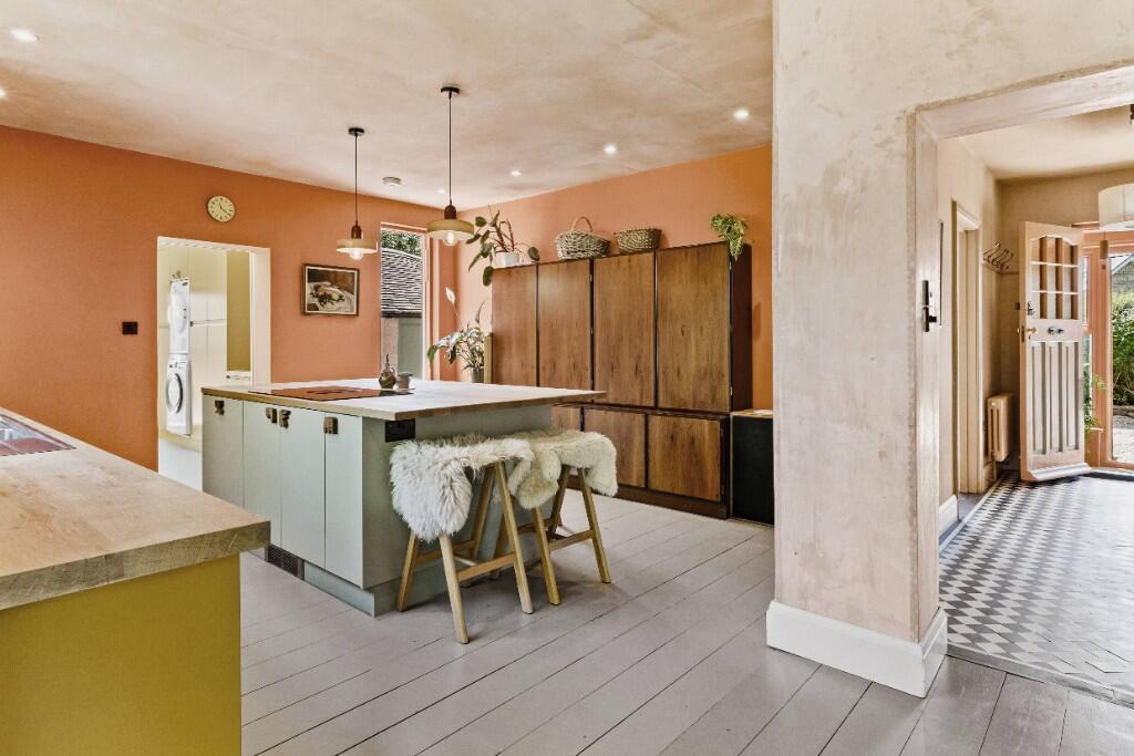 Additional image 8 of Devenish Lane, Bayford, Wincanton, Somerset, BA9 9NQ