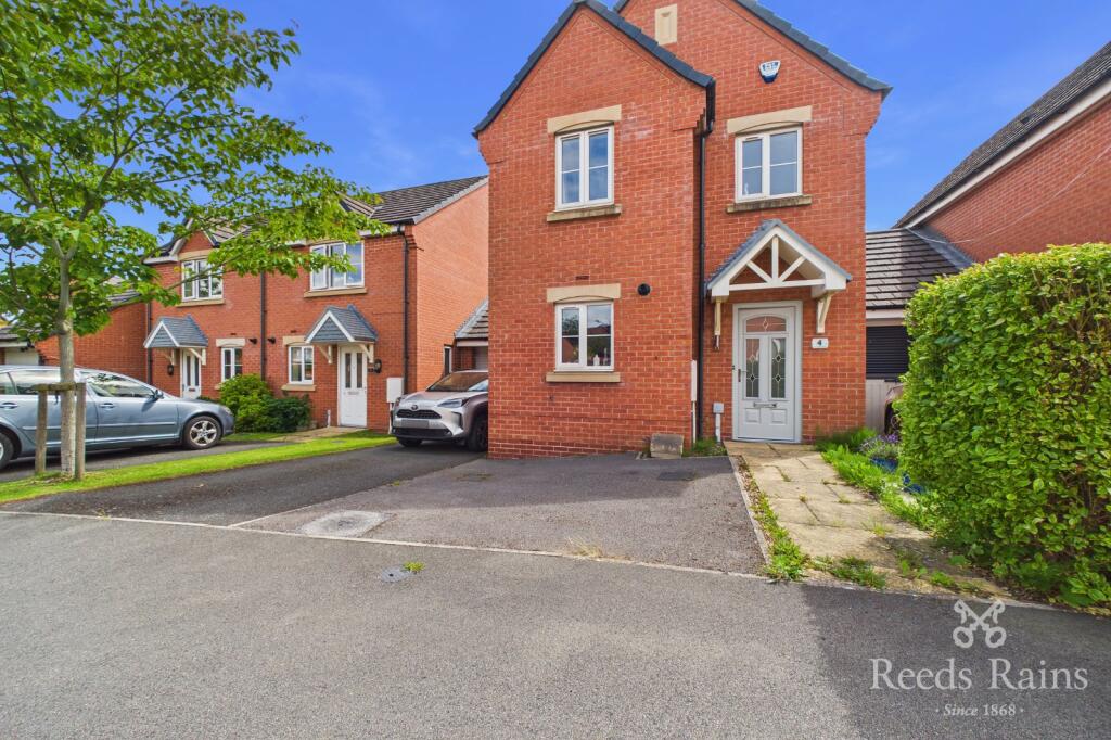 Main image of property: Manor House Court, Chesterfield, Derbyshire, S41