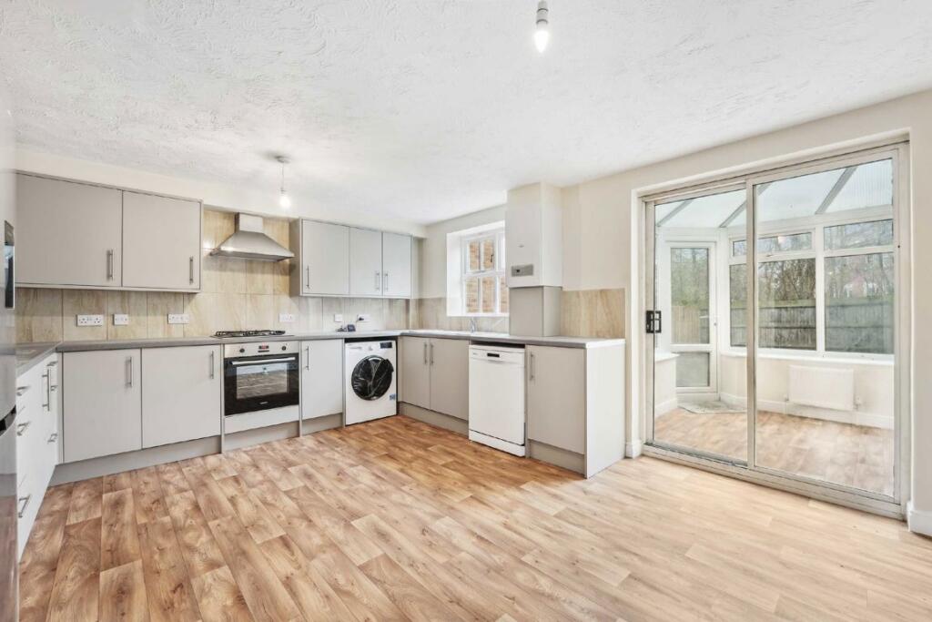 Main image of property: Elderfield Place, Tooting