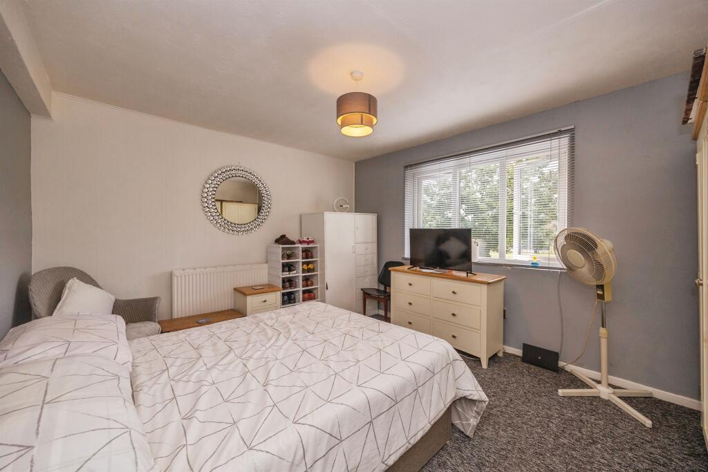 House in Portsmouth - View 4