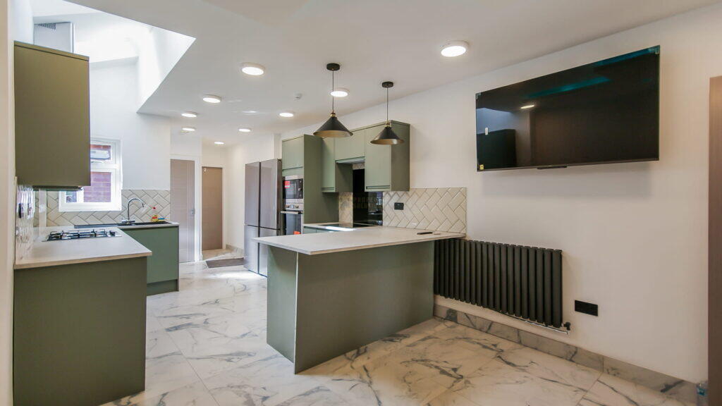 Main image of property: Dawlish Road, Selly Oak, Birmingham,B29 7AA