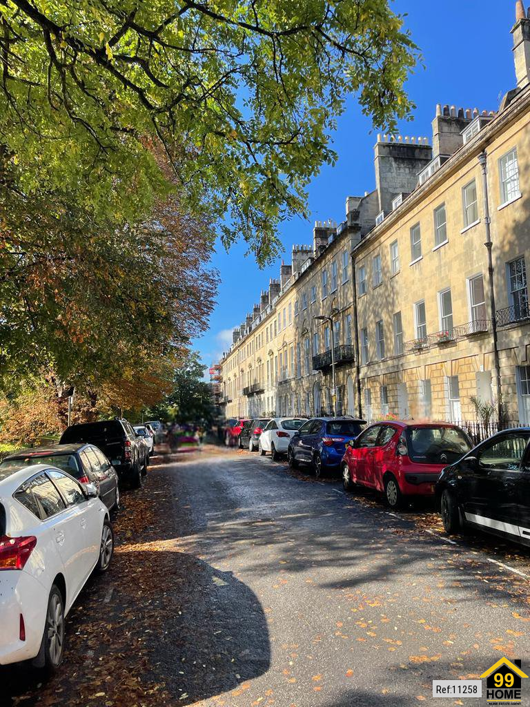 Main image of property: Garden Flat, Green Park, Bath, Somerset, BA1