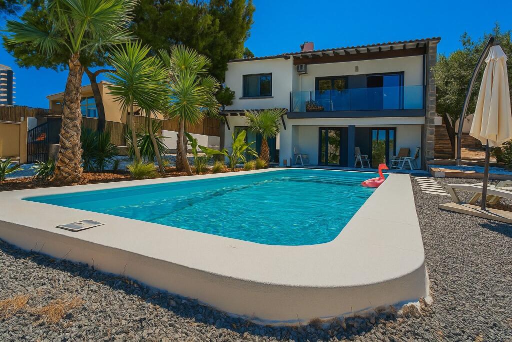 Main image of property: Valencia, Alicante, Calpe