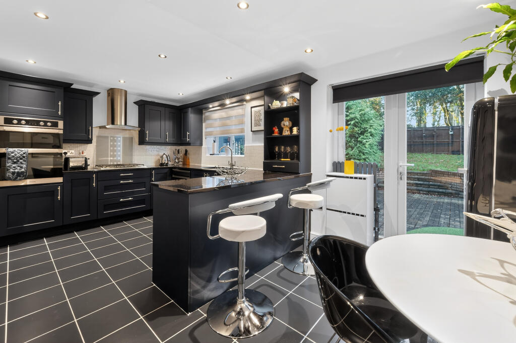 Paddock Close, Mansfield, NG18, Mansfield