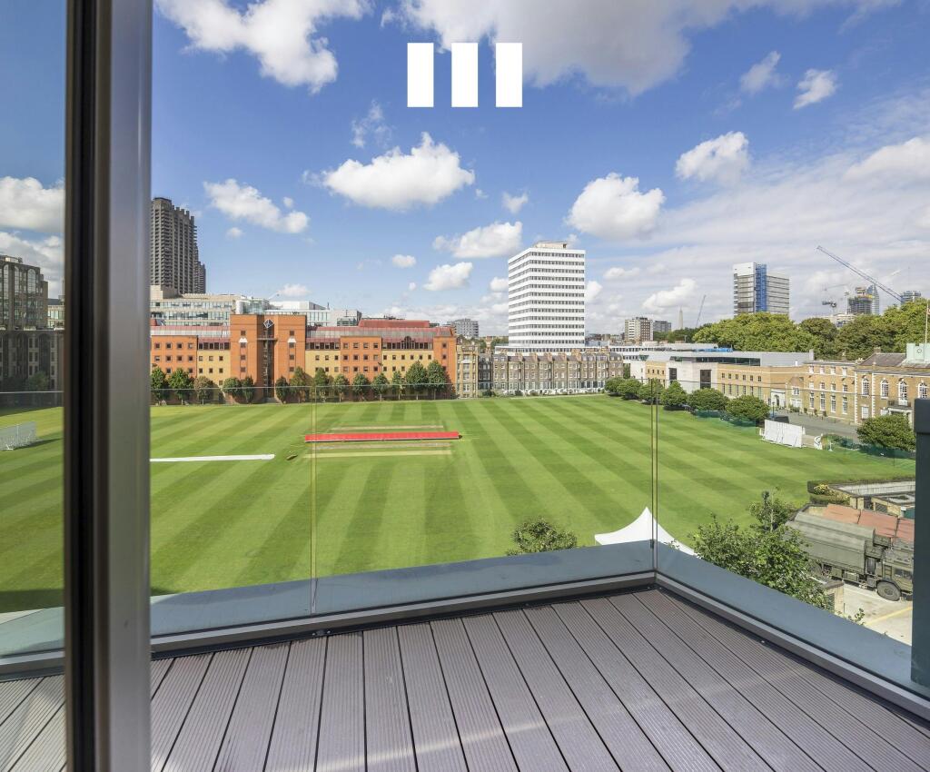8 City Road Modern Balcony With Stunning Cityscape And Park Views.jpg