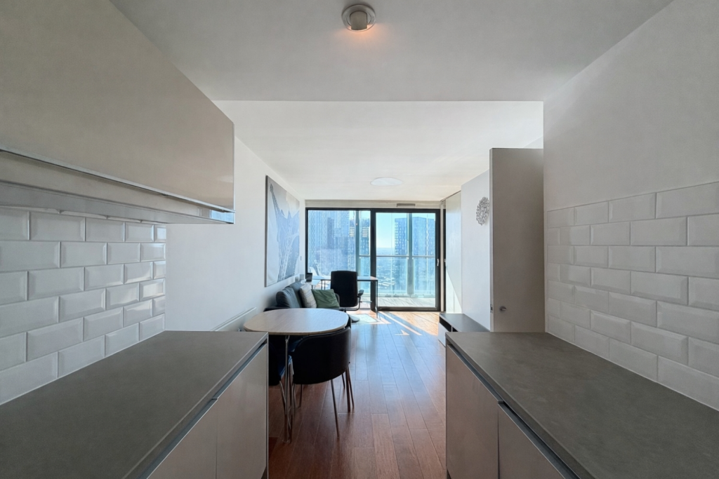Main image of property: Beetham Tower, 301 Deansgate, M3 