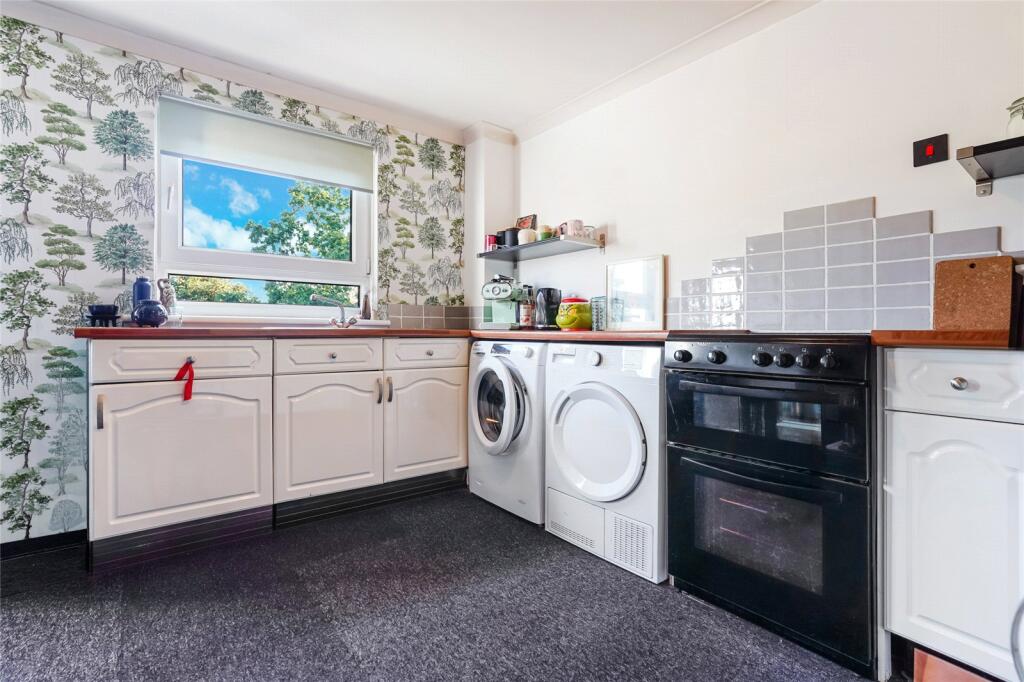 Apartment in Glasgow - More