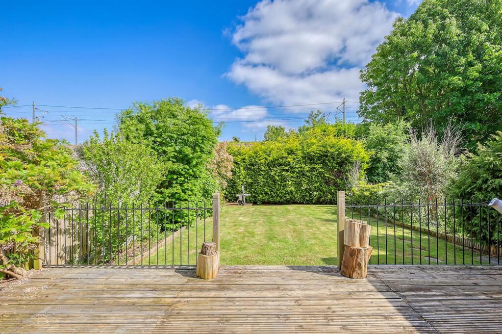 Mountney Close, Ingatestone photo 3