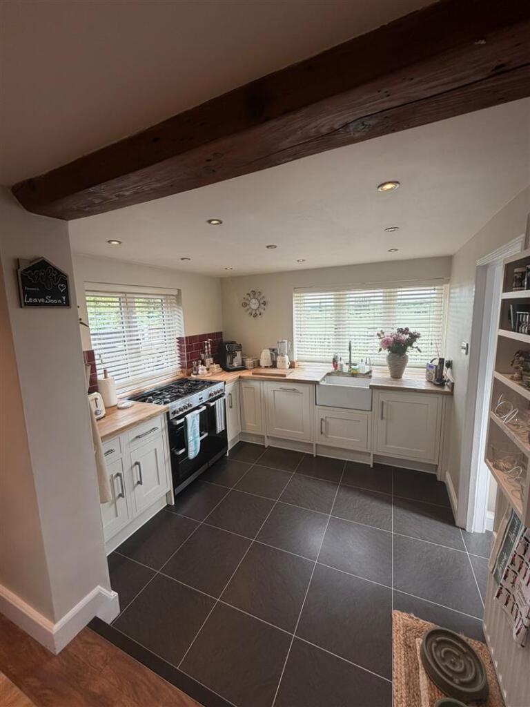 House in Hinckley and Bosworth, Barwell - View 4