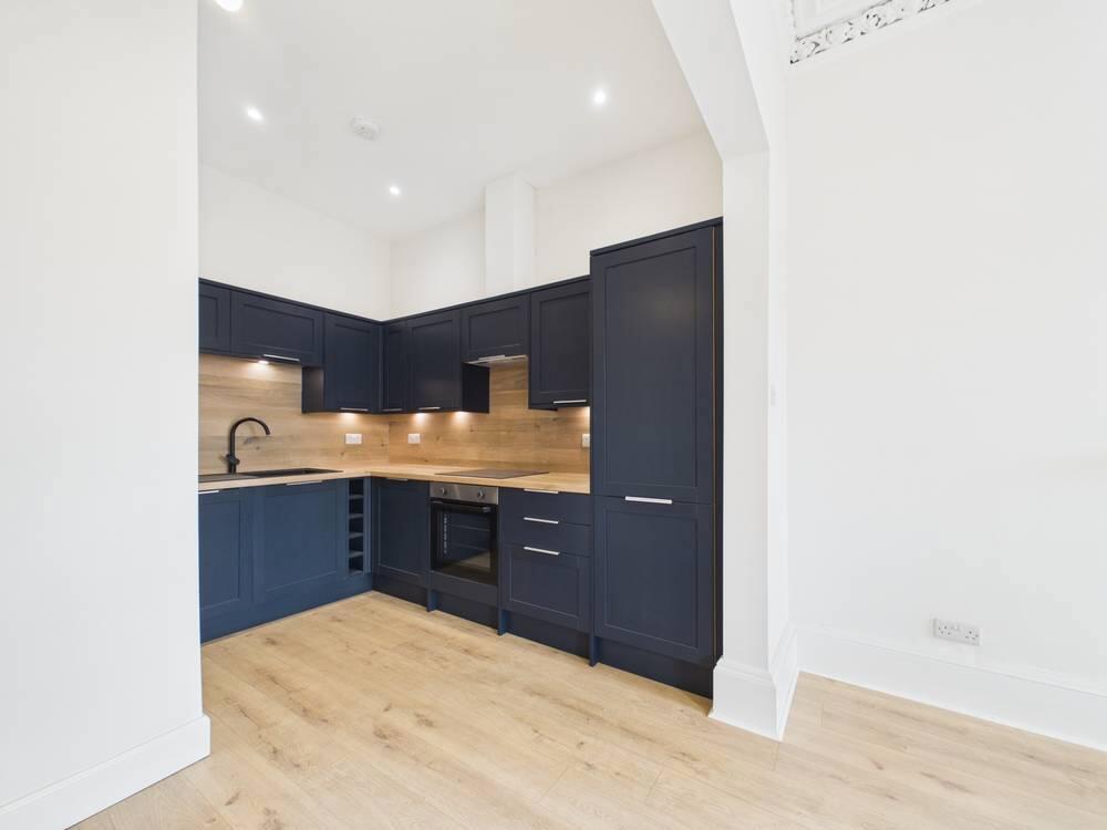 Apartment in Edinburgh - More