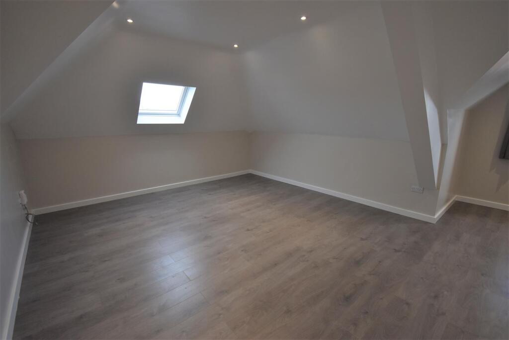 Apartment in Hinckley and Bosworth, Hinckley - More