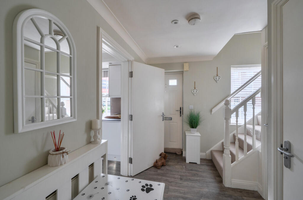 Additional image 4 of Station Road, Wincanton, BA9