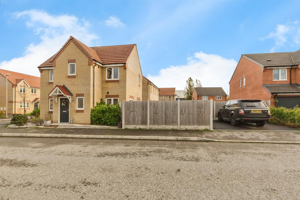 Florence Way, Winsford photo 2