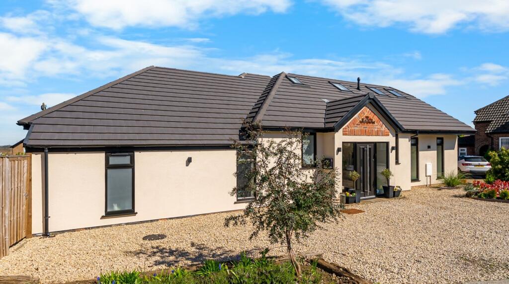 Main image of property: York Close, Knaresborough, North Yorkshire, HG5