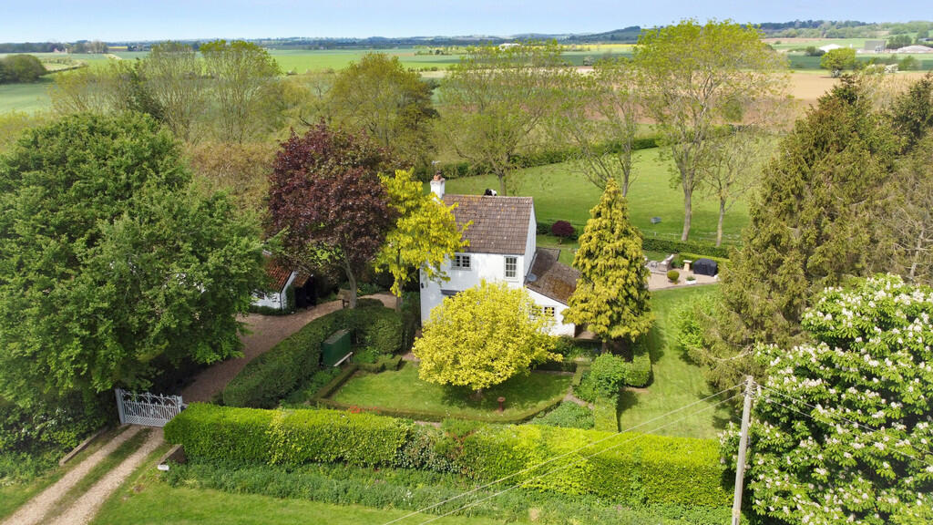 Main image of property: Bramble Cottage , East Keal Fen, PE23 4AB
