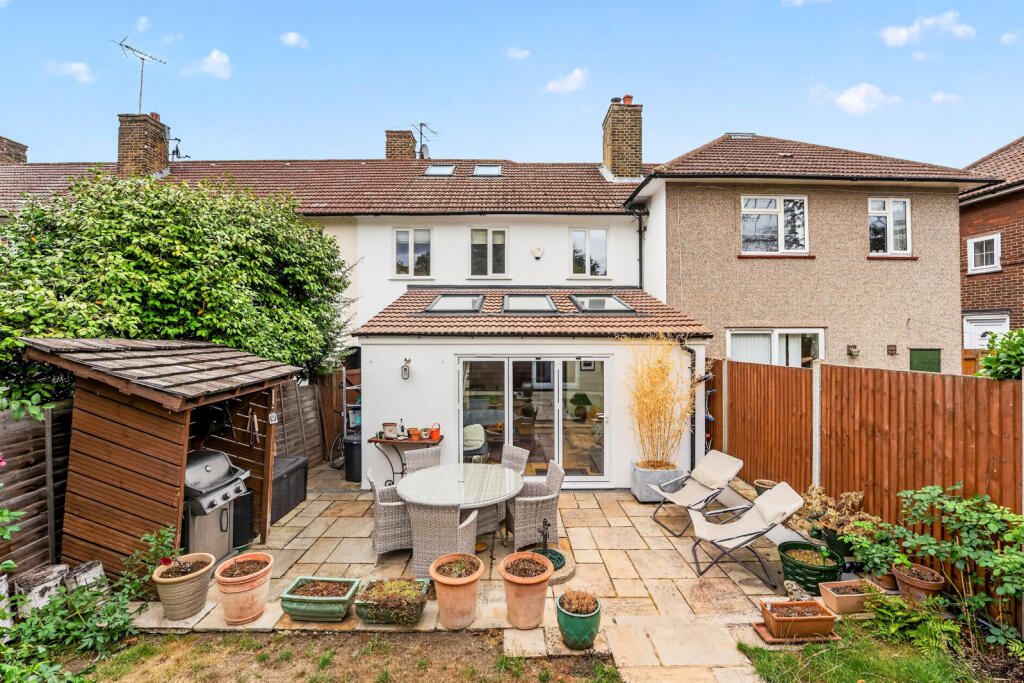 House in London, Roehampton - View 4