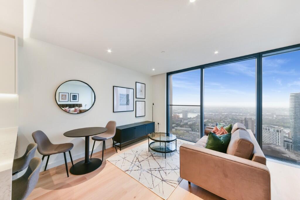 Main image of property: Hampton Tower, Marsh Wall, London, E14