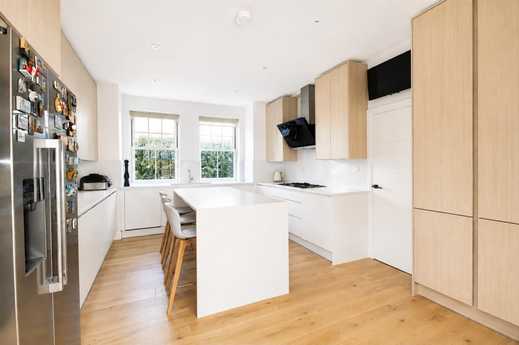 House in London, Mortlake - View 4
