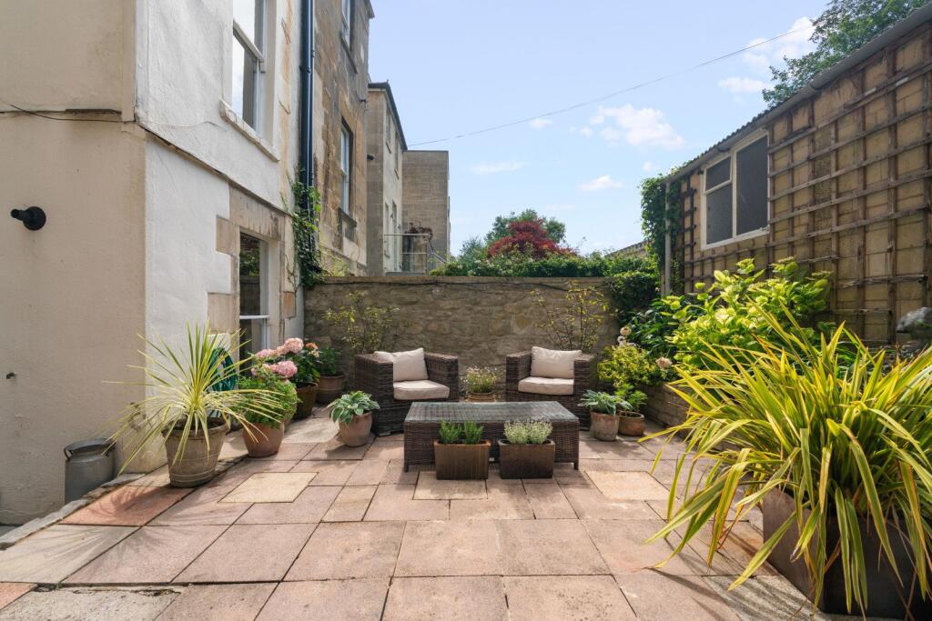 Property photo 11