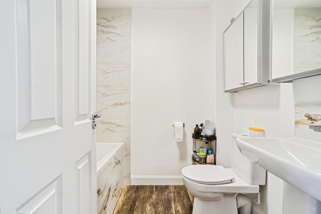 Additional image 17 of Fetlock Drive, Bradford