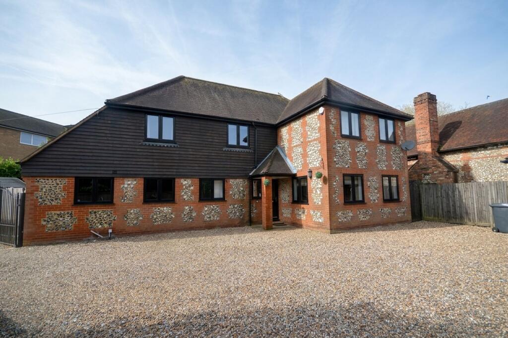 Main image of property: Penn Road, Hazlemere, HP15