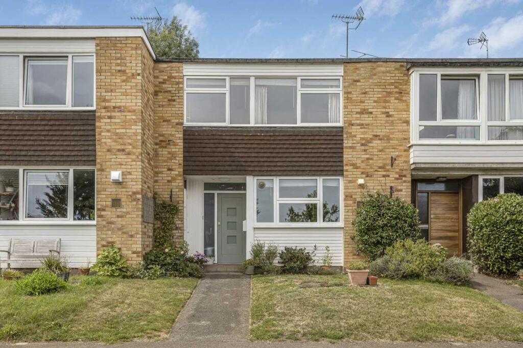 4-bed terraced on Ancastle Green, Henley-On-Thames, £725,000