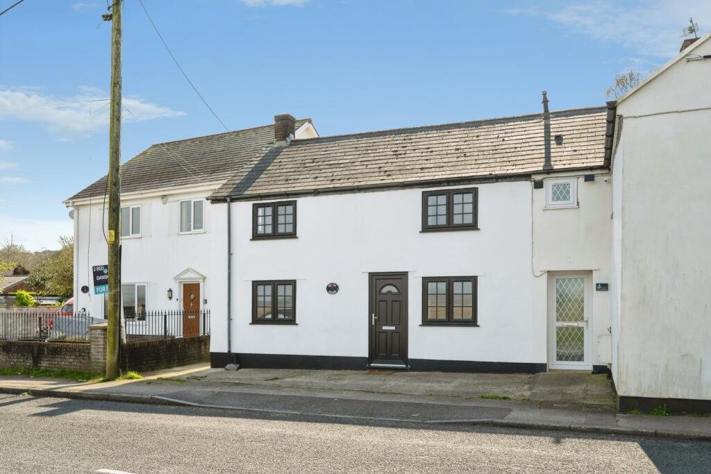 Main image of property: Beach Road, Penclawdd, Swansea, SA4