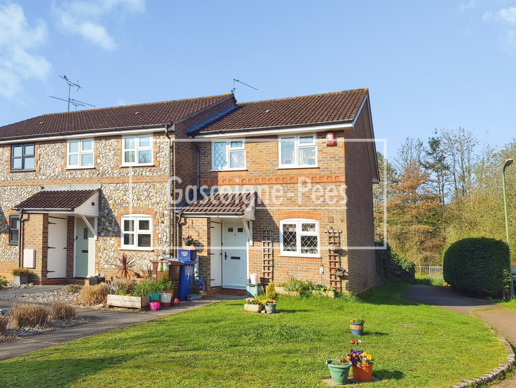 Main image of property: Baywood Close, Farnborough