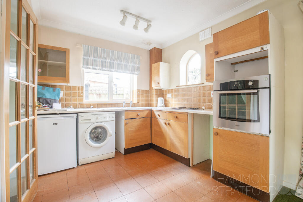 Priory Road, Hethersett photo 2