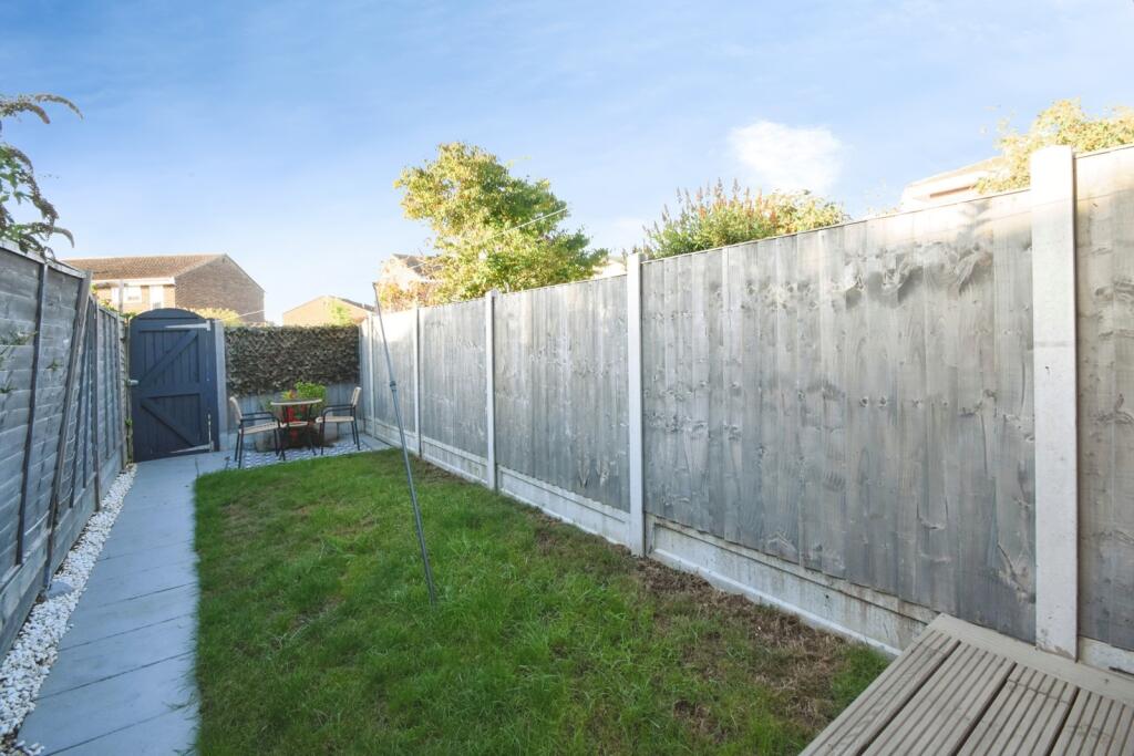 House in Chelmsford, North Springfield, Springfield - More