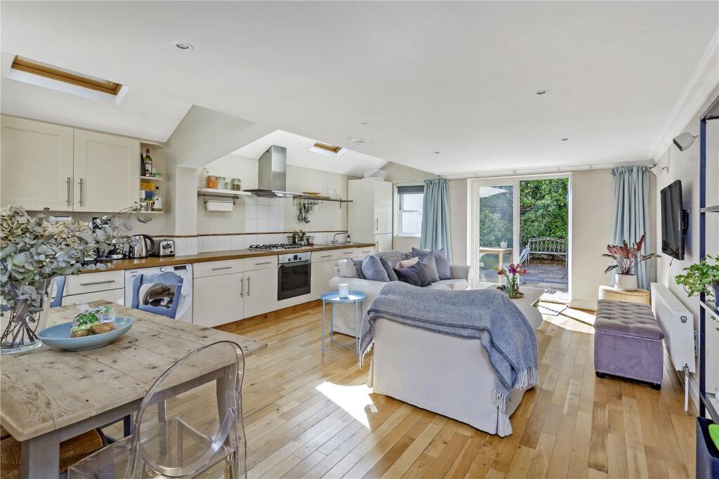 Main image of property: Chaldon Road, London, SW6