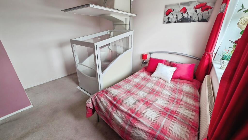 House in Yate, South Gloucestershire - More