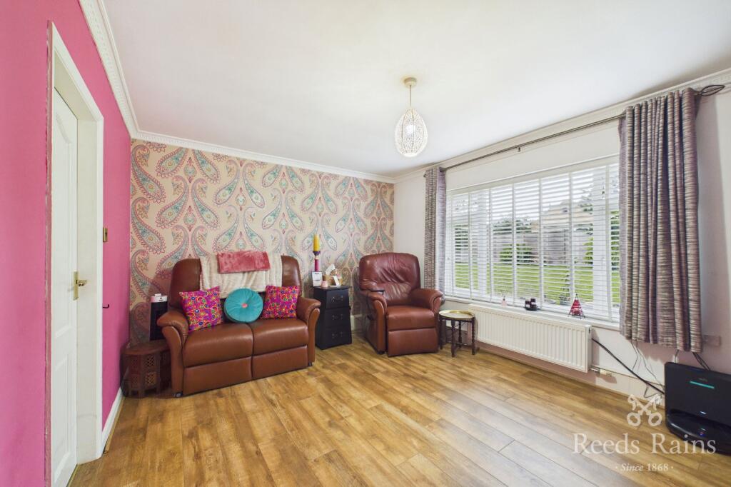 Cherry Tree Court, East Ardsley, Wakefield, West Yorkshire, WF3 photo 3