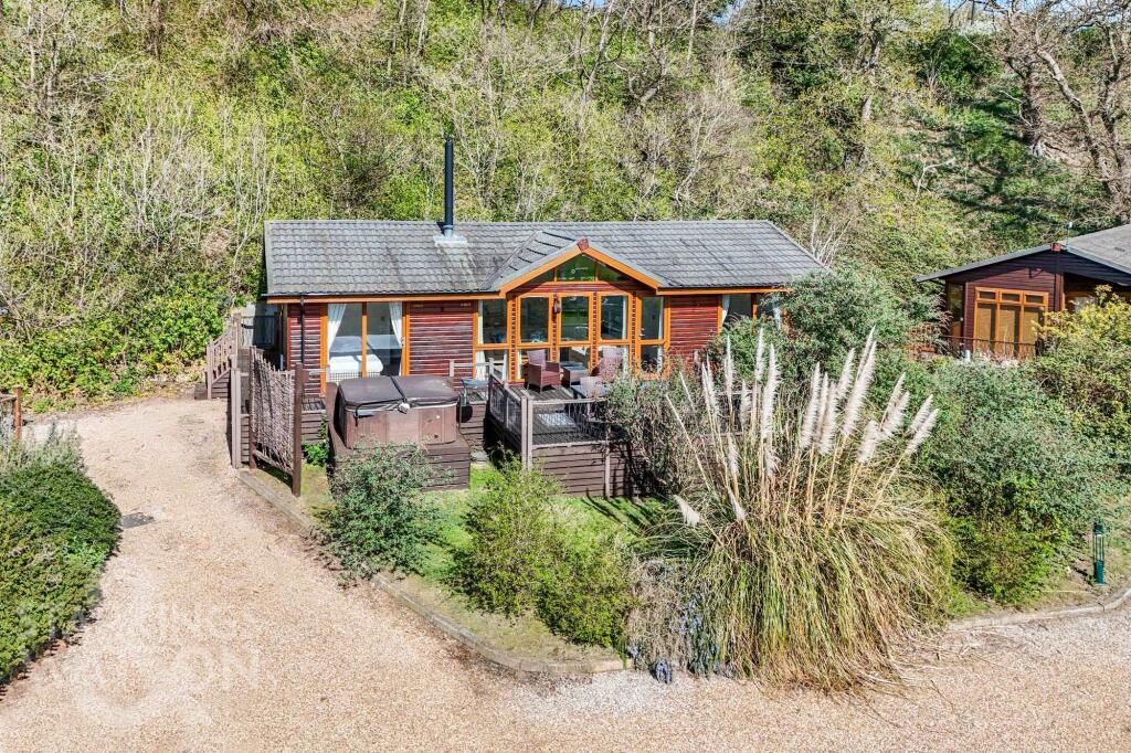House in Norwich - View 5
