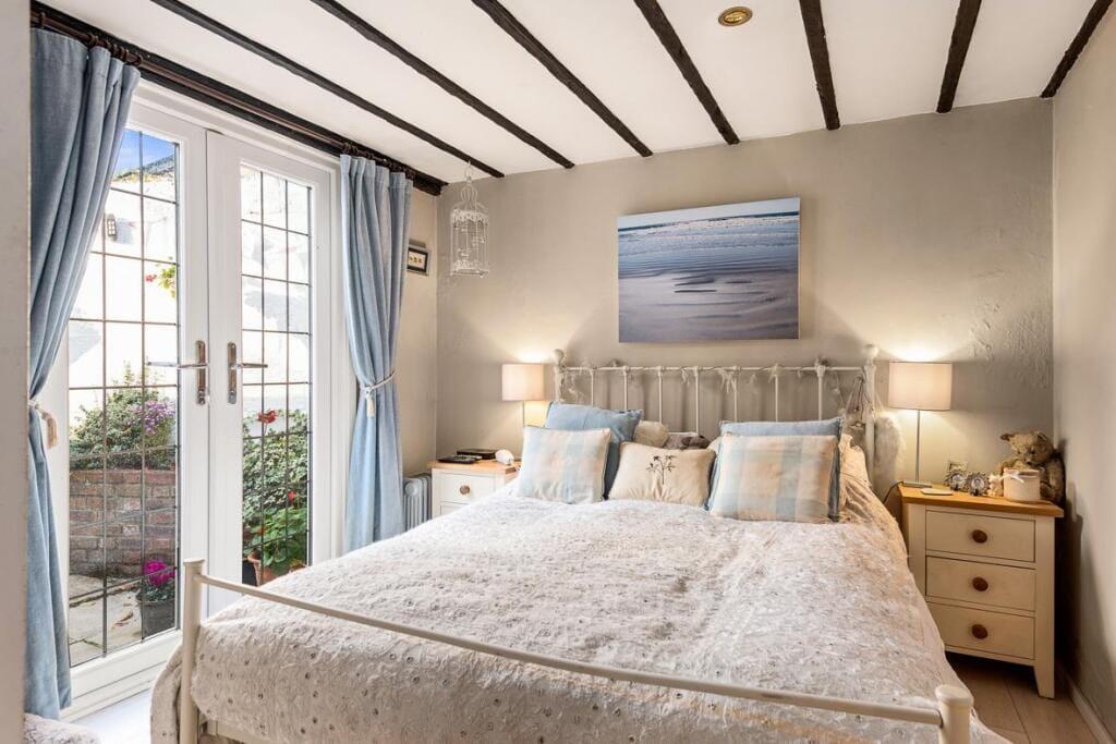 House in Reading - View 5