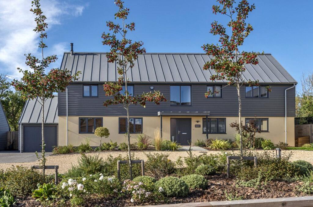 Main image of property: Merricks Farm, 46 Main Road, Middlezoy, Somerset