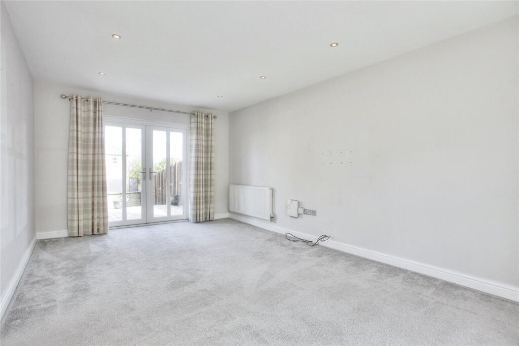 House in Newcastle upon Tyne - View 3