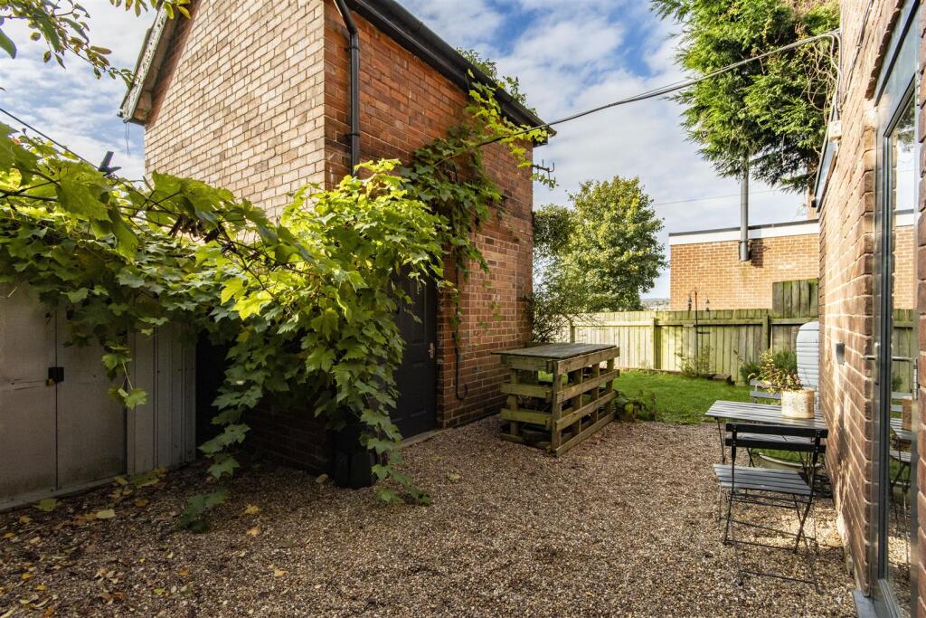 House in Sheffield - View 5
