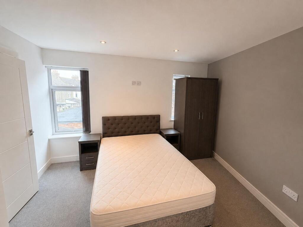 Apartment in Warrington - View 2