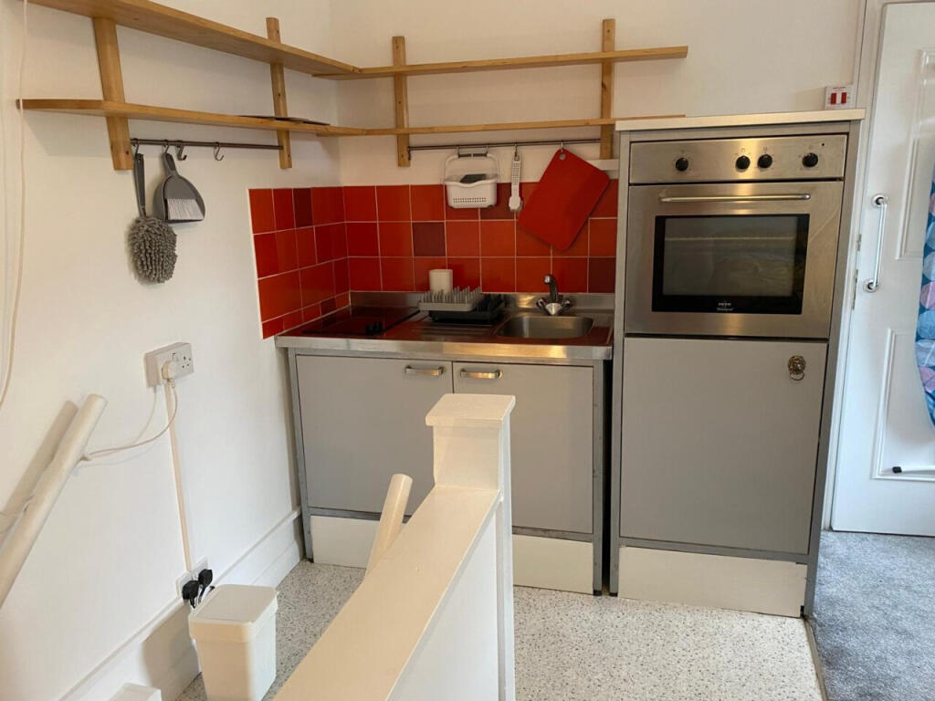 Apartment in London - More