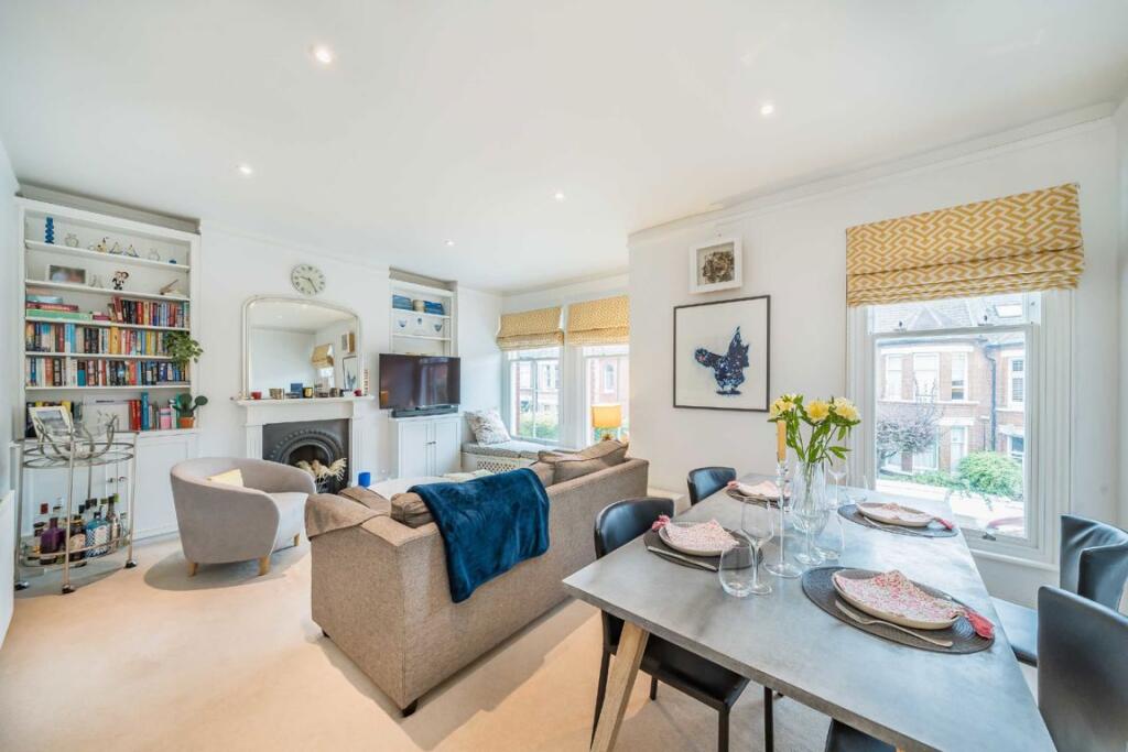 Apartment in London - View 4