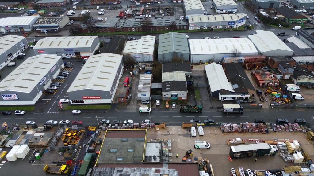 Main image of property: 5 Winsford Way, Sealand Industrial Estate, Chester, Cheshire, CH1 4NL