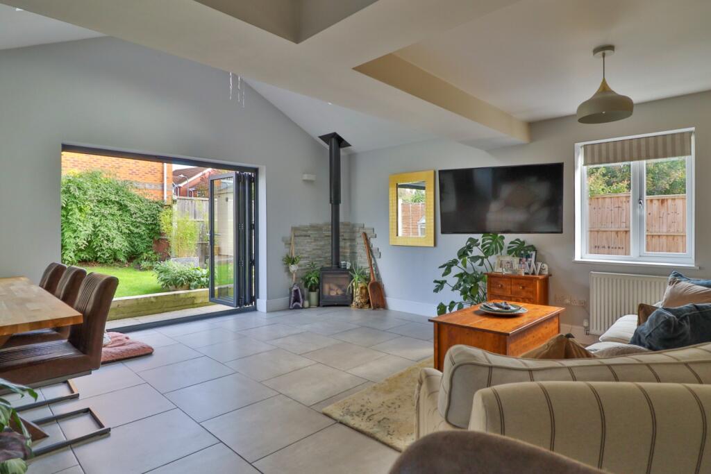 Main image of property: Dunkirk Drive, Norton, WR5 2SG