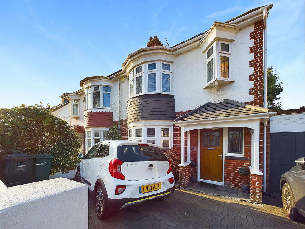 Woodhouse Road, Hove, BN3 5NE