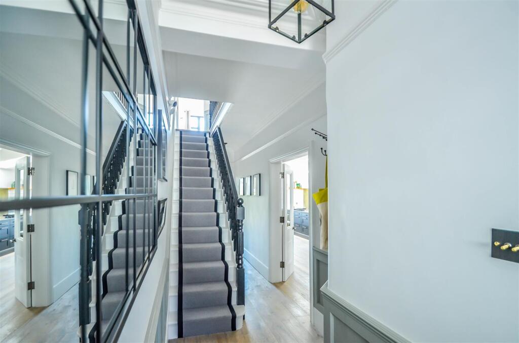 House in Southend-on-Sea, Leigh-on-Sea - View 5