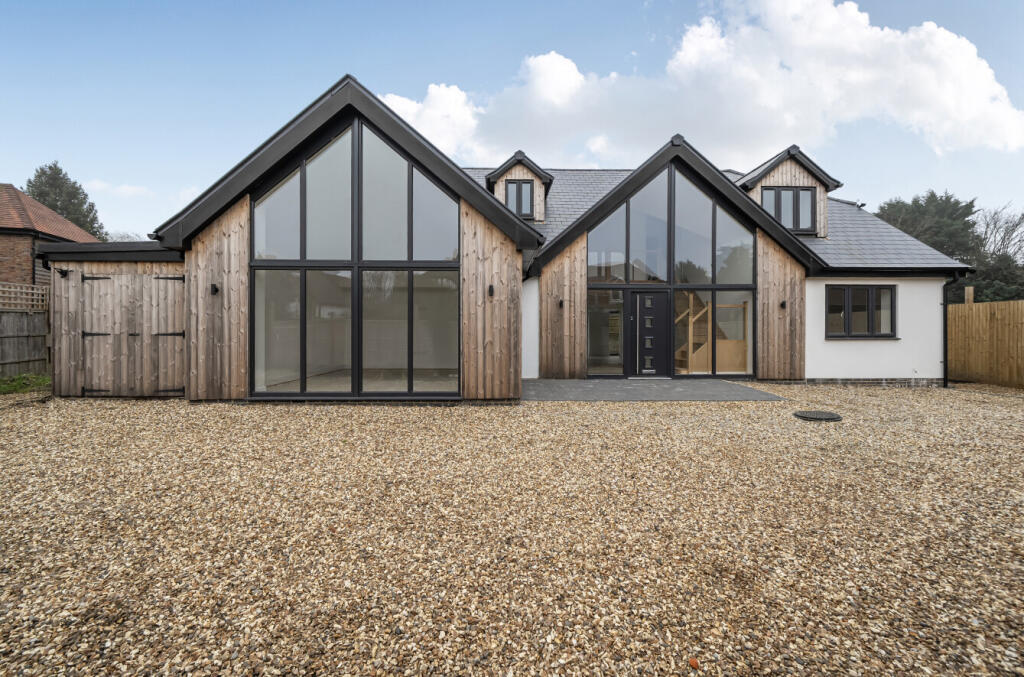 Main image of property: Gap Way, Woodcote, Reading